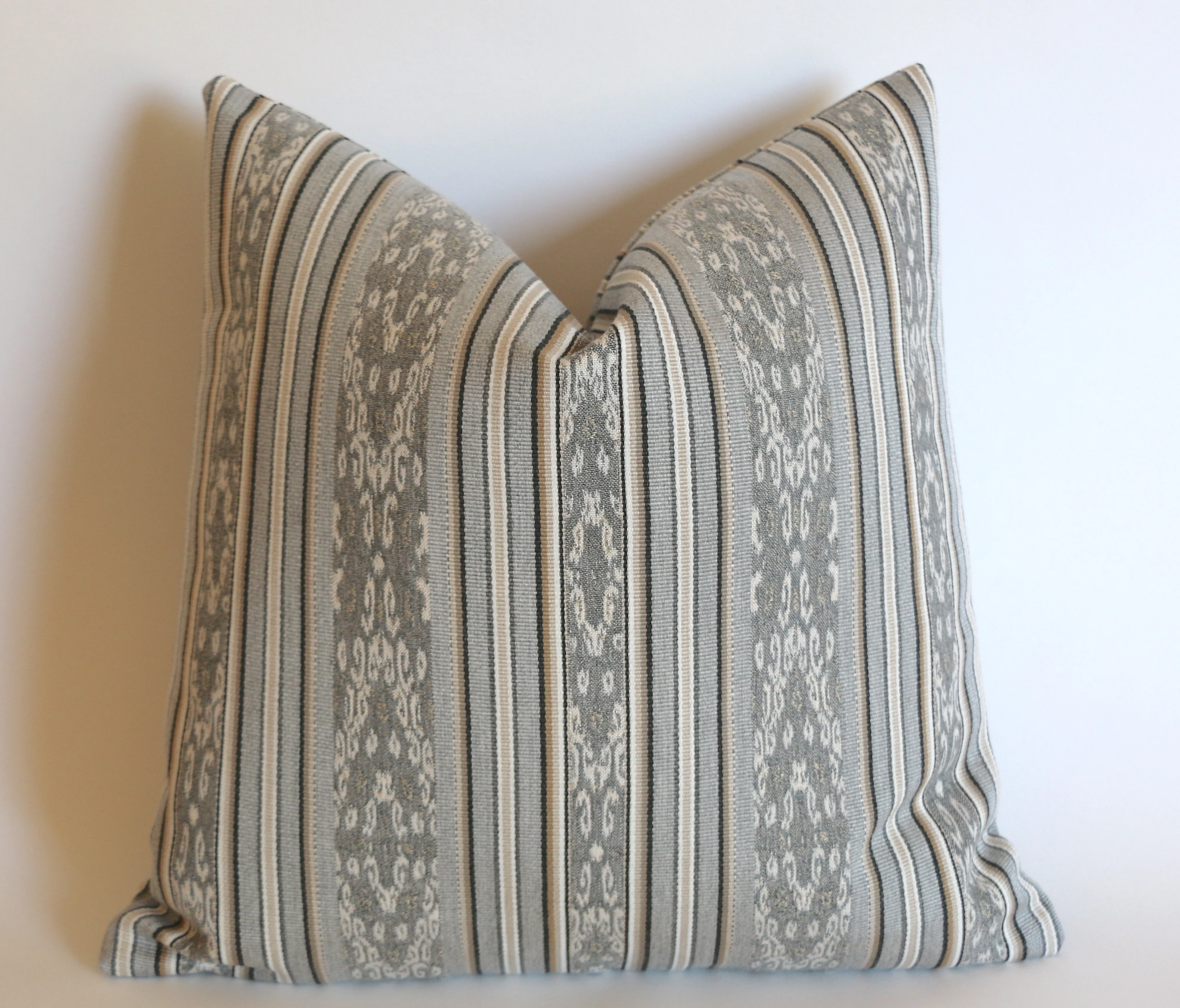 Genuine Sunbrella Pillow Cover / Grey Striped Outdoor Pillow / 18x18 Outdoor Grey Cushion / Grey Pillow cover 18x18