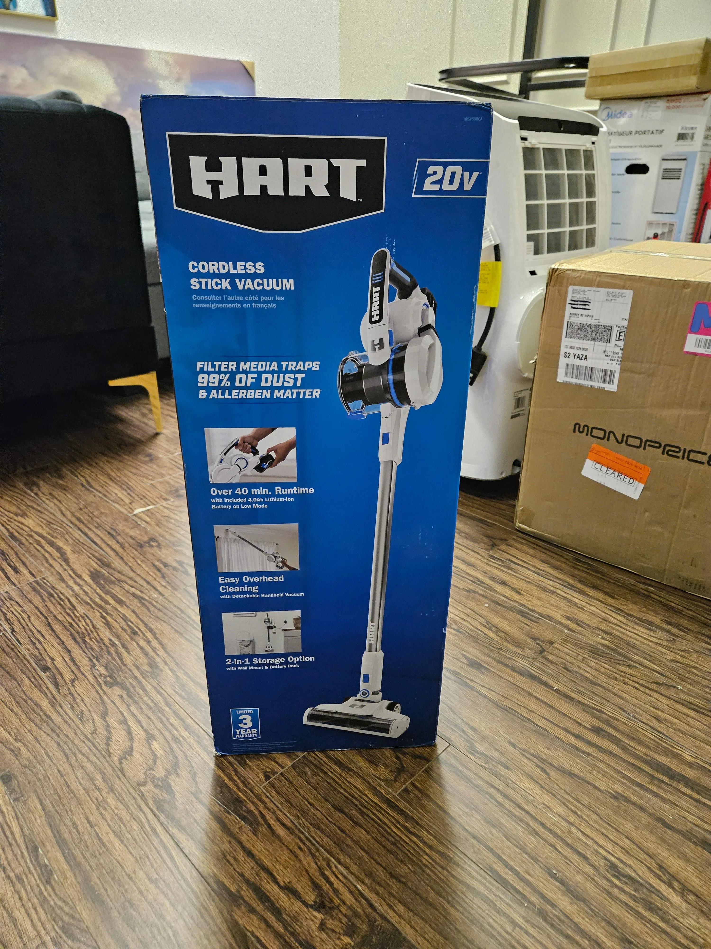 HART 20-Volt Cordless Stick Vacuum Kit, Over 40 minutes of runtime