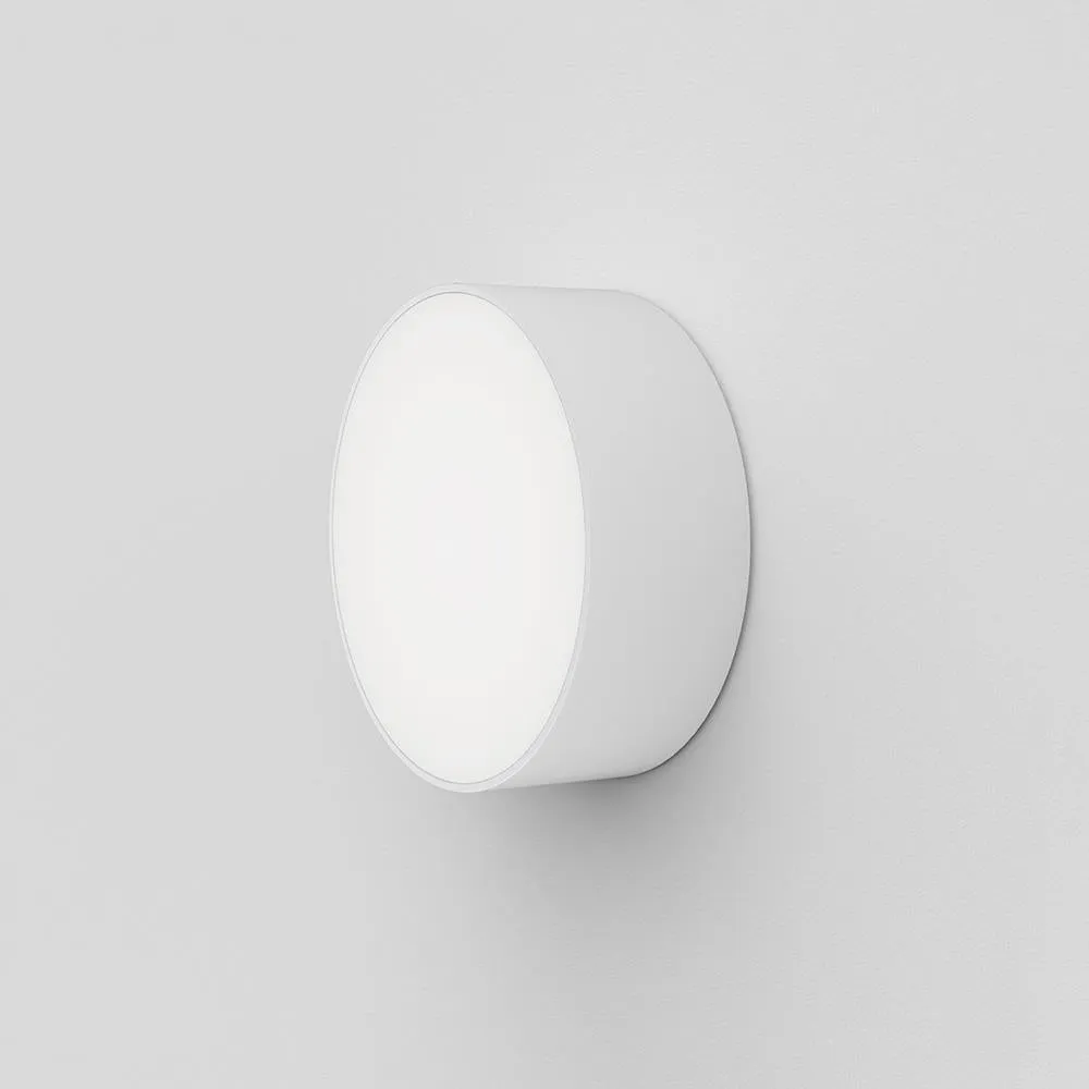 Kea wall / ceiling light