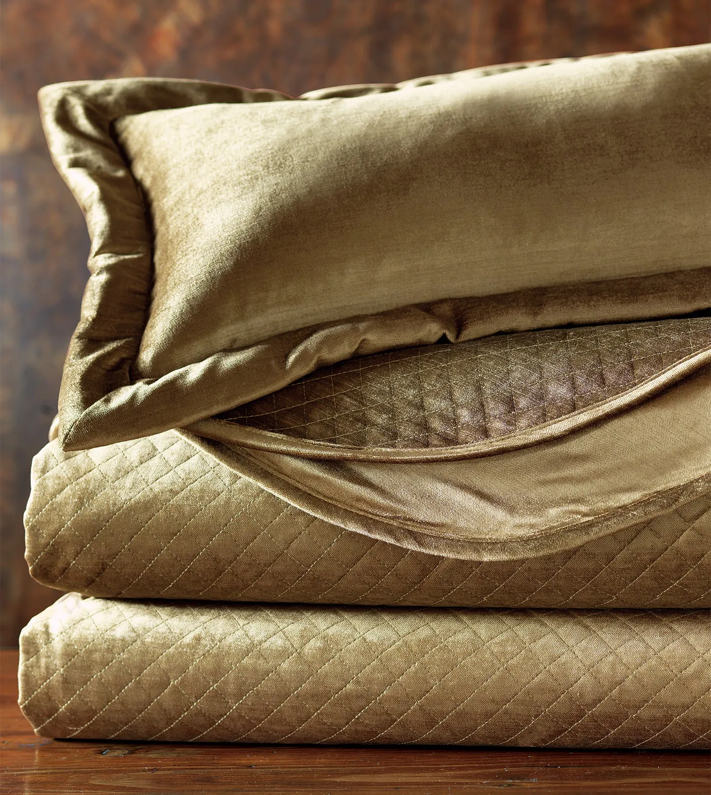 Lars Velvet Lumbar Pillow Cover 11x21 in Olive