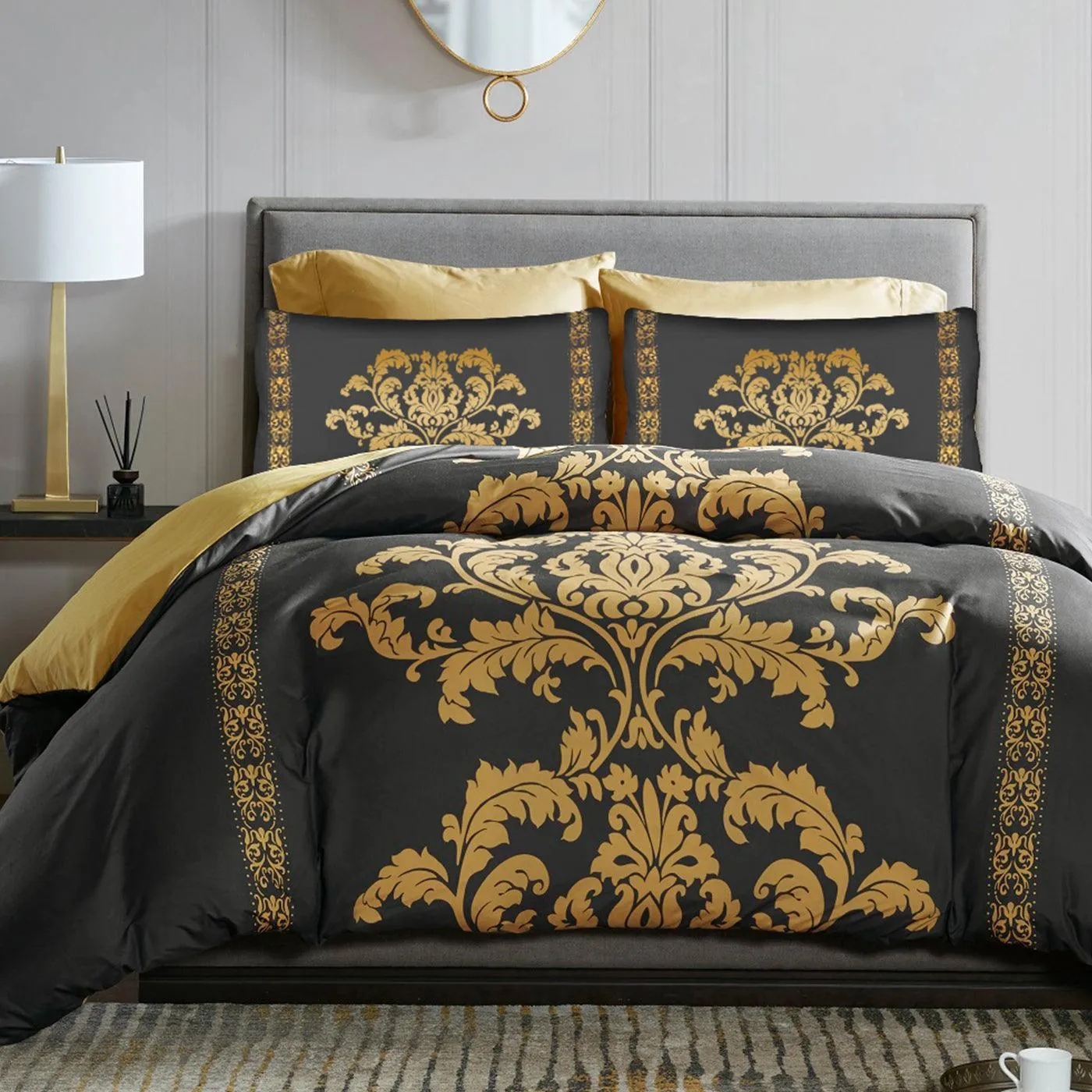 Lazzaro Duvet Cover Set-Damask (Black and Gold)