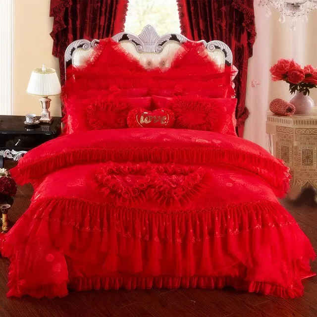 Luxury  Red Lace Princess Style Cotton Duvet Cover Bedding Set With Pillow Covers