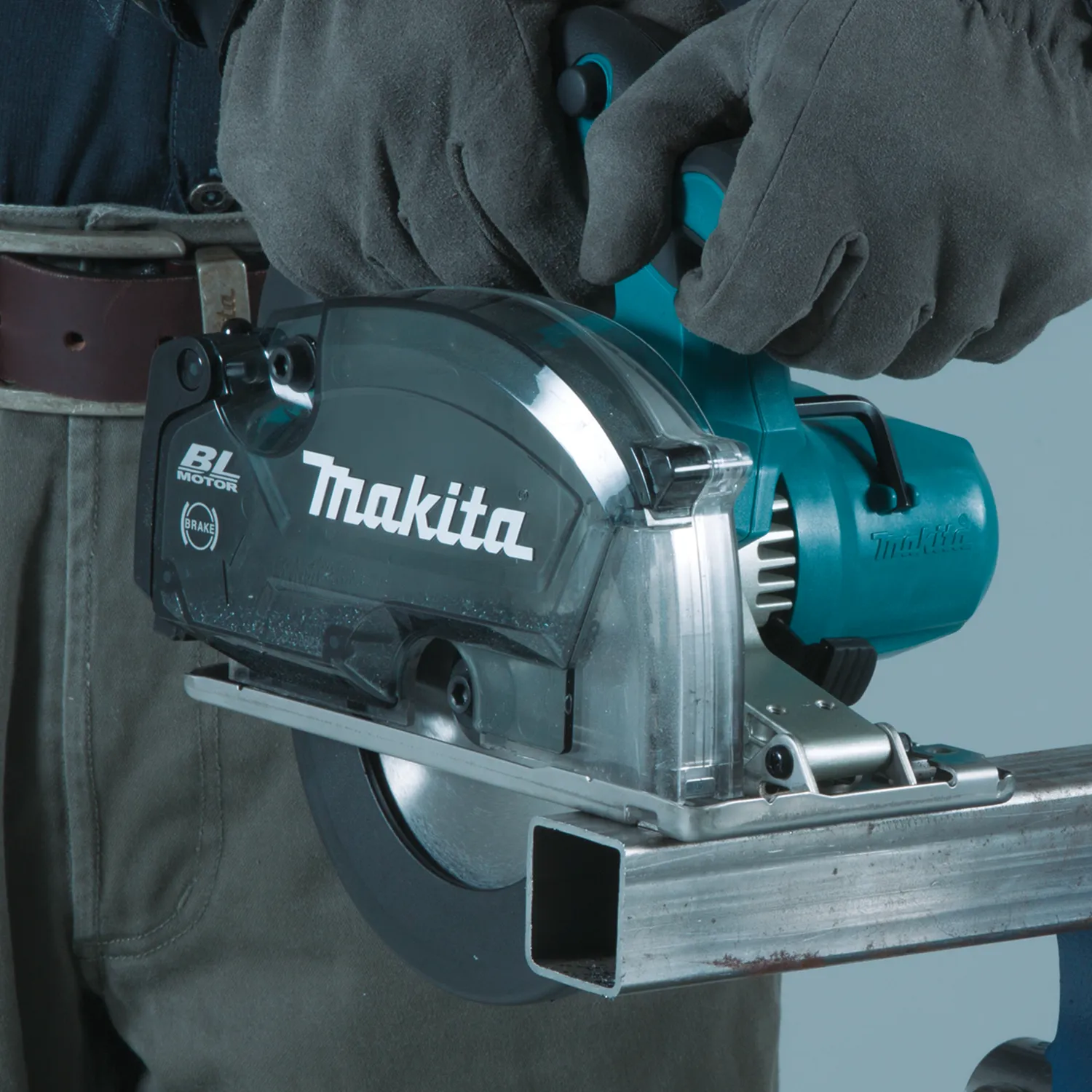 Makita (XSC04Z) 18V LXT® Brushless 5-7/8" Metal Cutting Saw, w/Electric Brake & Chip Collector Tool Only