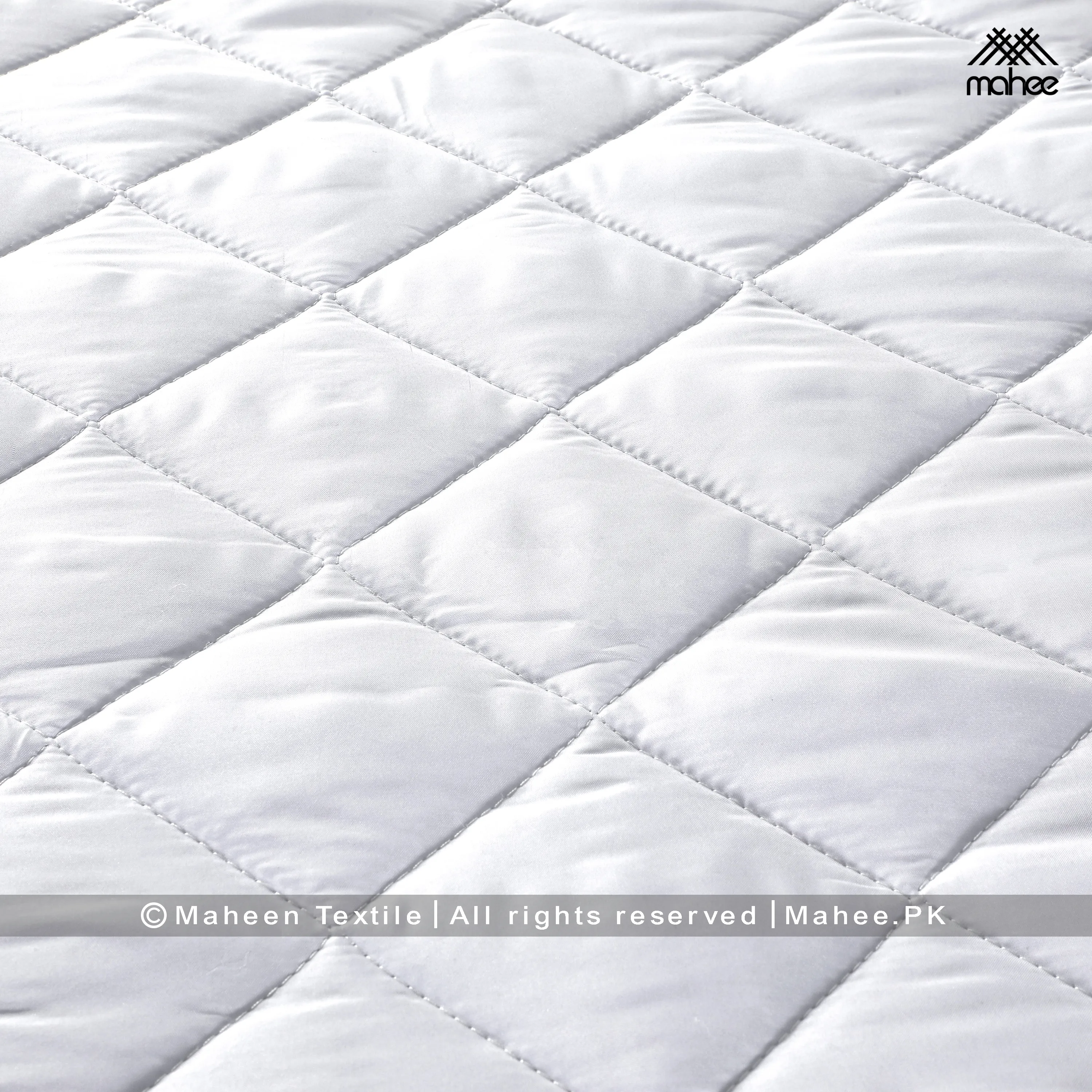 Microfiber Quilted Waterproof Mattress Protector