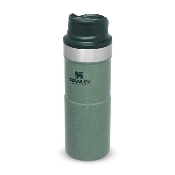 Stanley Classic Trigger Action Travel Mug | 0.47L - Hammertone Green