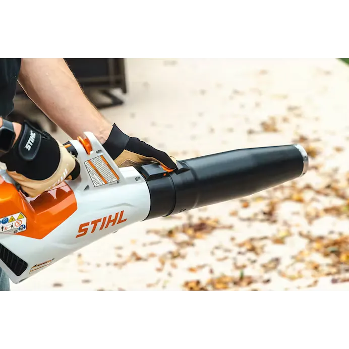 Stihl | BGA 60 Battery-Powered Blower | w/ AK 30 and AL 101 Charger (BA04 011 5941 US)