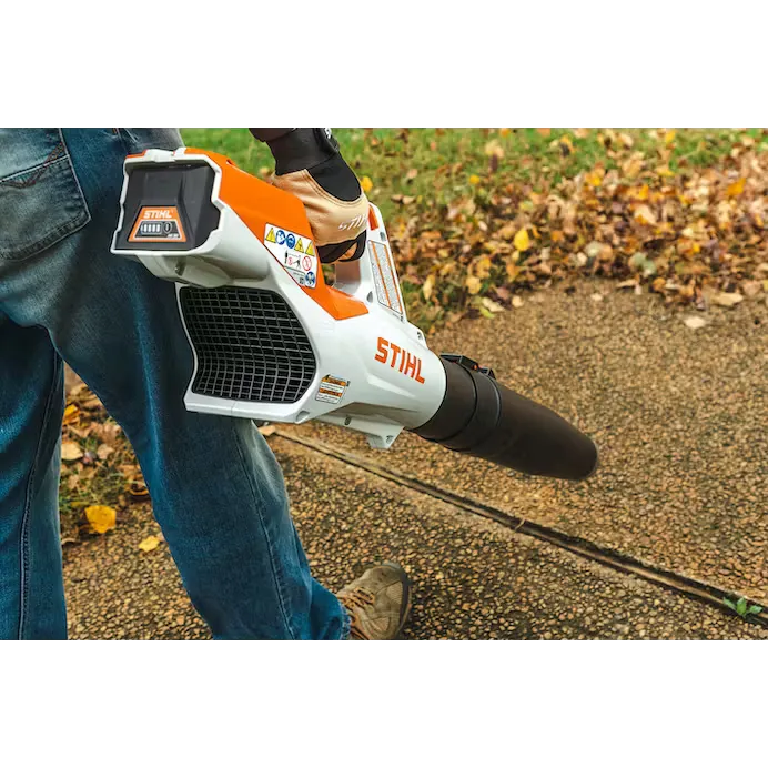 Stihl | BGA 60 Battery-Powered Blower | w/ AK 30 and AL 101 Charger (BA04 011 5941 US)