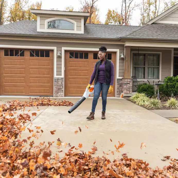 Stihl | BGA 86 Battery-Powered Blower | w/ AP 500 S battery & AL 300 charger (BGA86-AP500S-AL301-COMBO)