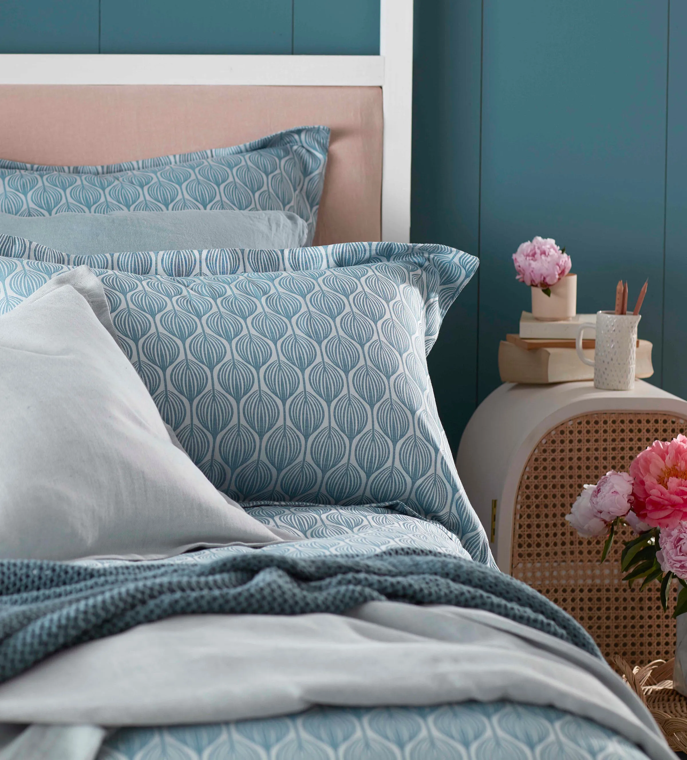 Teal Teasels 100% Cotton Duvet Cover