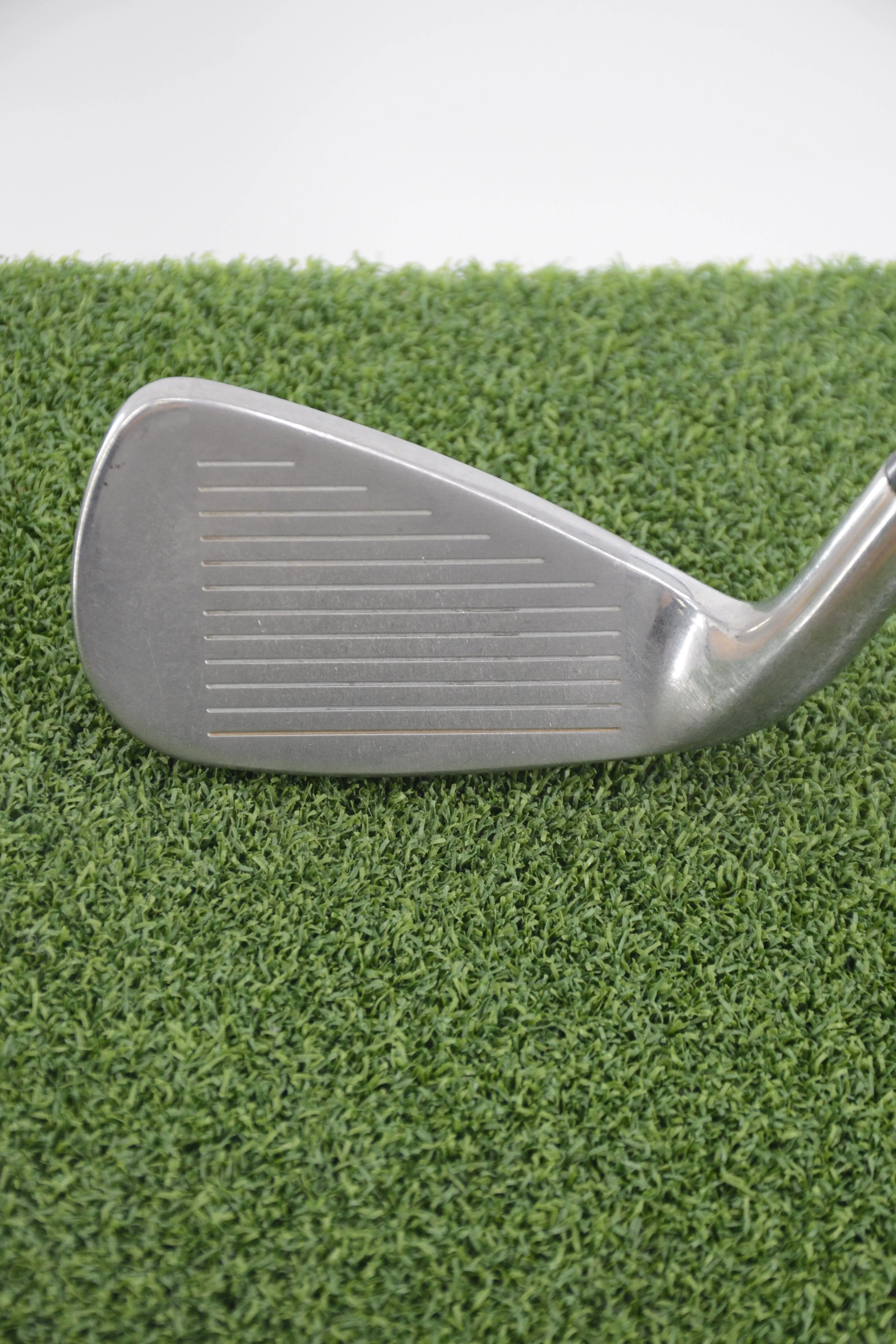 Wilson D7 5 Iron S Flex 37.75"